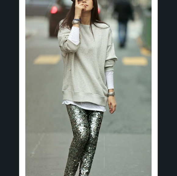 ❌SOLD Silver Sequin Boutique Pewter Leggings - Picture 5 of 7